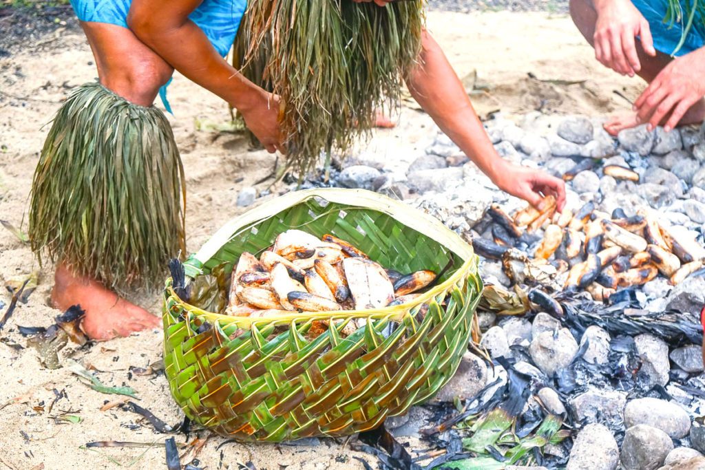 There are several activities at te Toa Luau including learning about traditional Hawaiian foods