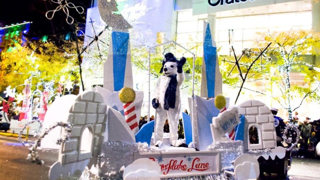 Snowflake Lane polar bear