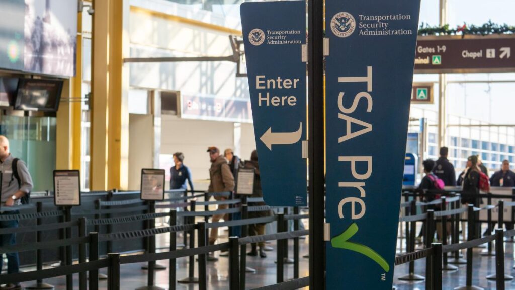 TSA precheck airport