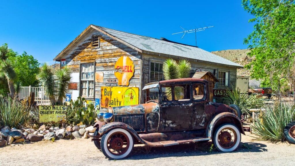 ghost town old car