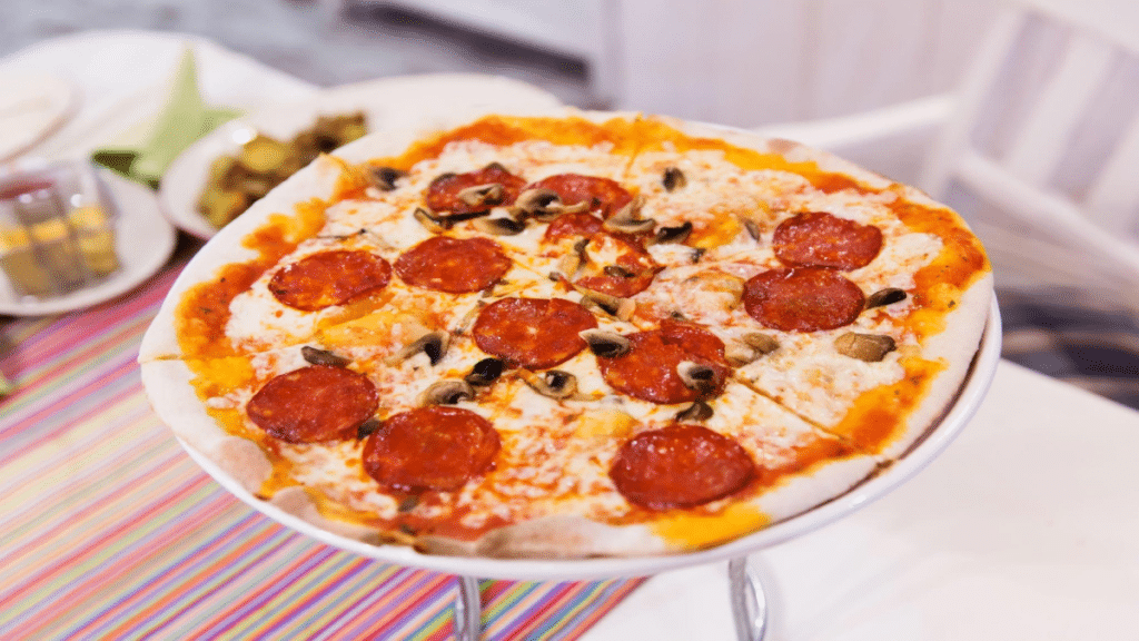 Bocce Club Pizza