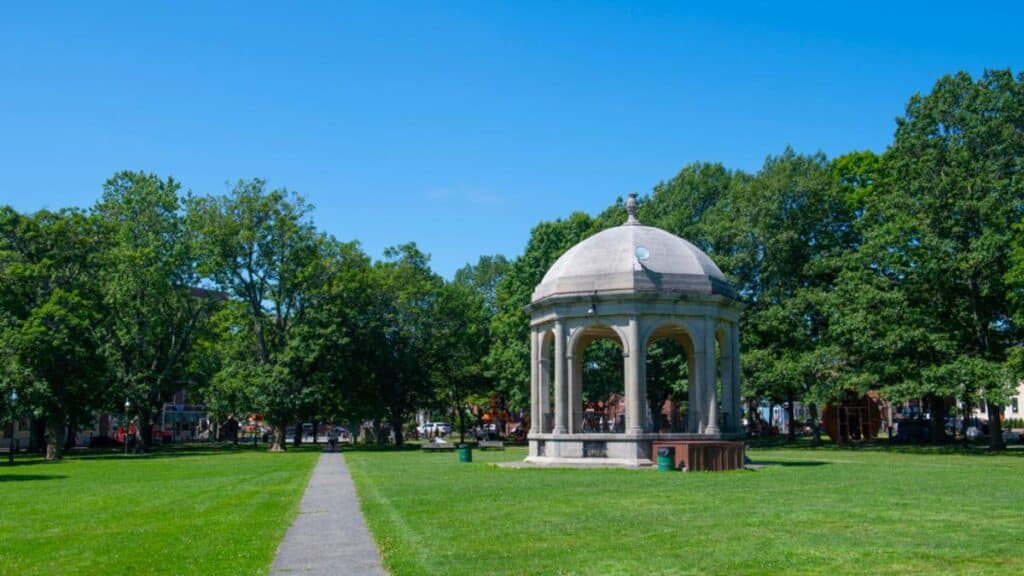 Salem, MA