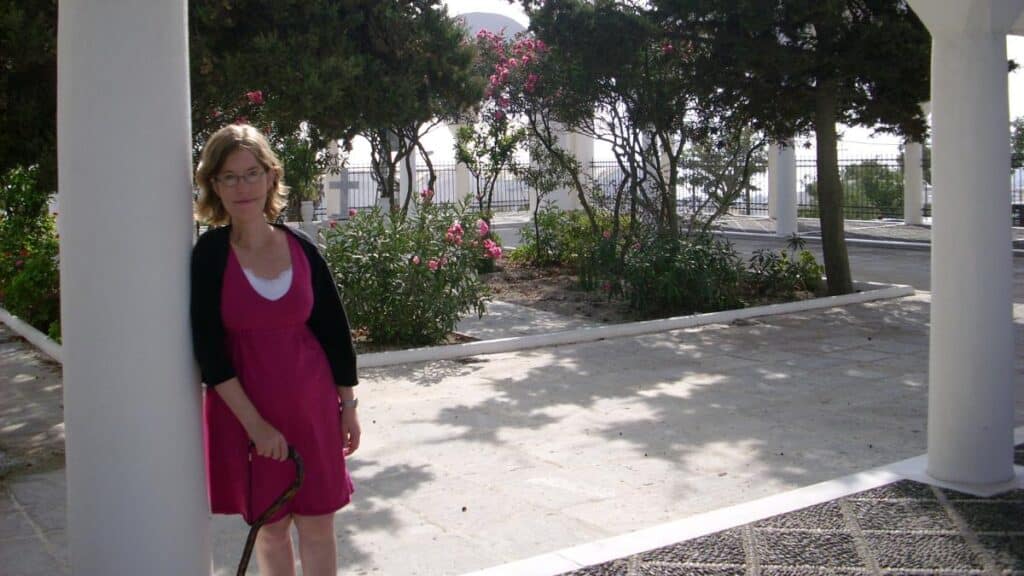 what-to-wear-in-Santorini-World-on-Wheels-Blog