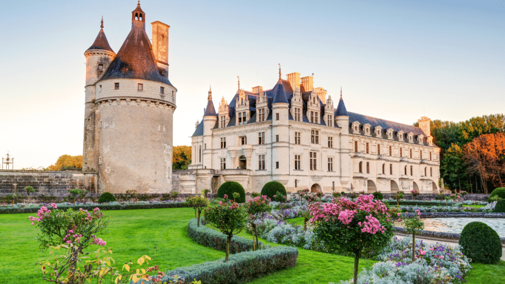 Castle Chenonceau at sunset